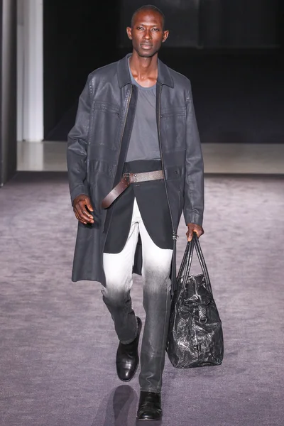 Look 5